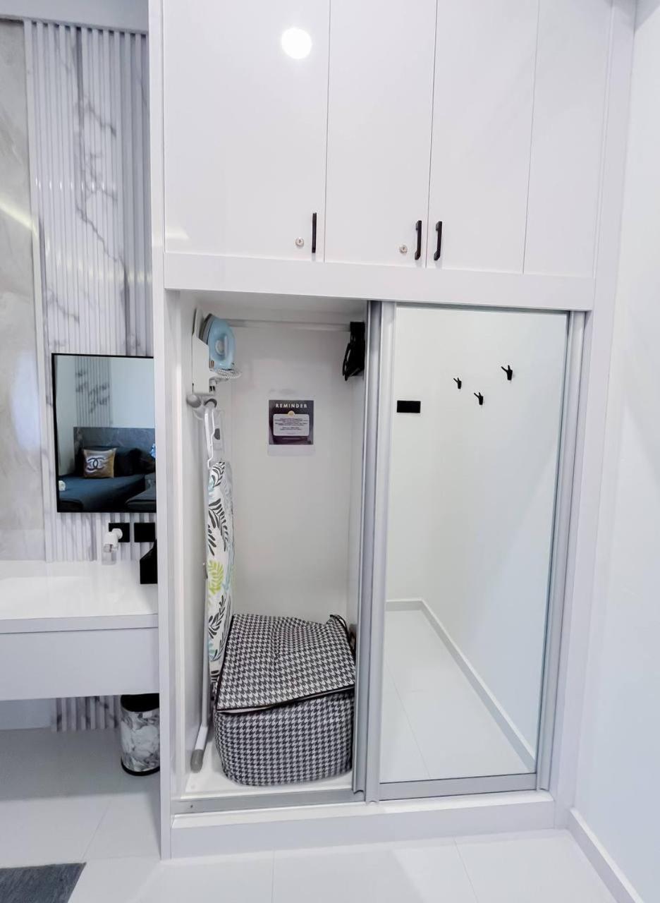Auranad Tinyhouse Bandar Tanah Merah Wifi Netflix Екстериор снимка
