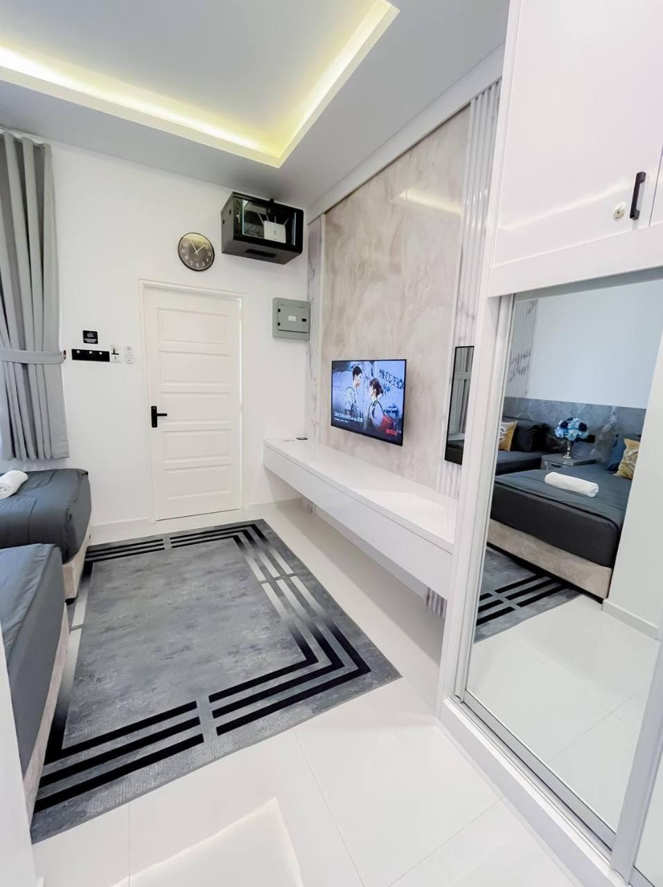 Auranad Tinyhouse Bandar Tanah Merah Wifi Netflix Екстериор снимка